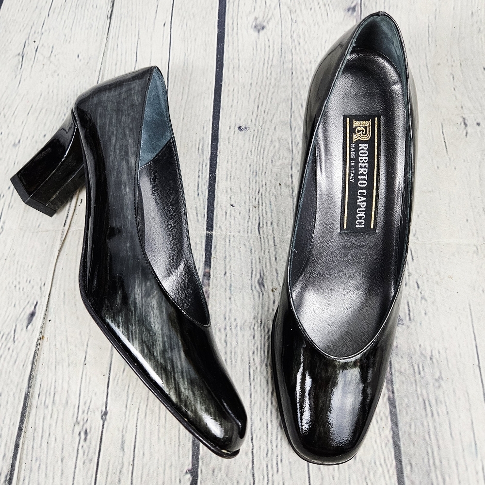 ROBERTO CAPUCCI | vintage Italian patent leather chunky heels pumps